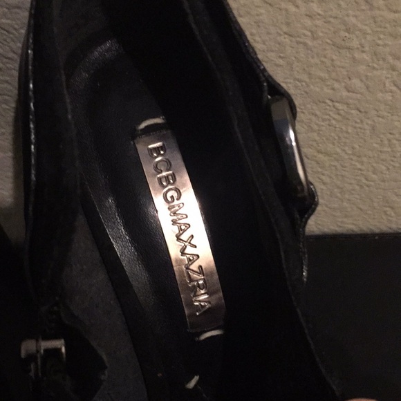 BCBG Never worn,leather beautiful platform booties - Picture 5 of 8